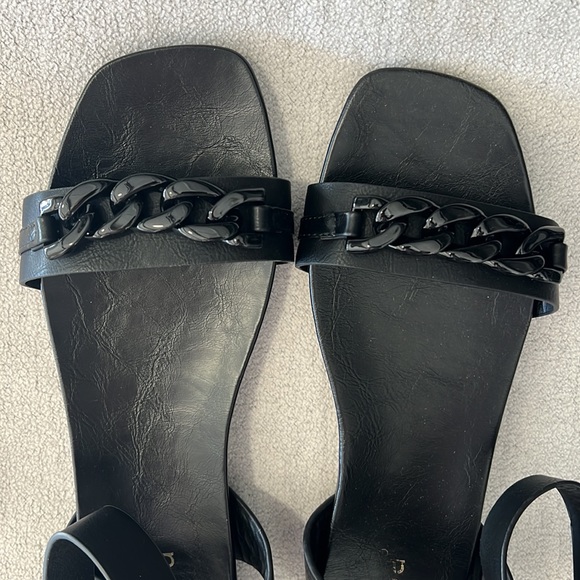 Diba Black Leather Sandals with Black Chain-like feature. - Picture 2 of 3